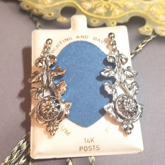 Whiting & Davis Jewelry - Whiting and Davis NEW OLD STOCK on orig card 14k Post Earrings